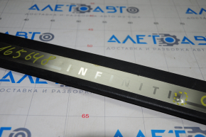 Door sill trim front left outer Infiniti Q50 14-20 dents, scratches