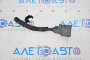 Chip on the diffuser radiator shroud Volvo XC90 16-22