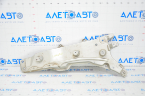 Upper Front Left Wing Bracket Volvo XC90 16-23