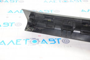 Door sill trim inner front left Nissan Murano z52 15-16 black 2 stripes, broken fastener, scratches