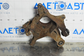 Subaru Legacy 15-18 rear right trunnion rusty