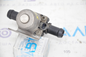 Cooling system valve Volvo XC90 16-23