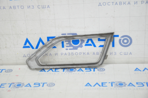 Left fog light frame VW Atlas 18-20 gray, breakage of the fastener