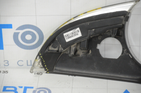 Left turn signal mirror Cadillac ATS 13 - fragment broken off
