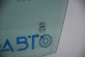 Glass door front left Ford Focus mk3 11-18 prerest scratches