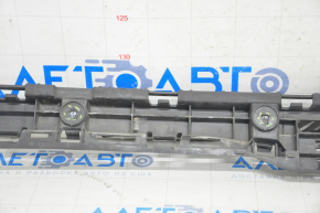 Rear bumper mount central VW Jetta 15-18 USA breakage of mount