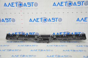 Rear bumper mount central VW Jetta 15-18 USA breakage of mount