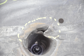 Right underbody protection VW Atlas 18-25 dented, tears, dented fasteners
