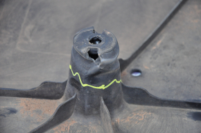 Right underbody protection VW Atlas 18-25 dented, tears, dented fasteners