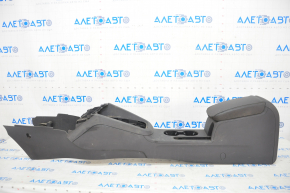 Central console armrest and cup holders VW Jetta 11-17 USA leather black, scratches, chemically treated