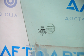 Glass door front right Ford Escape MK3 13-19 scratches