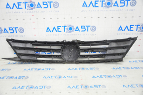 Radiator grill VW Jetta 15-18 USA with badge, with chrome, no fragments, sand, cracked krep