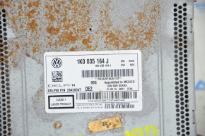 Radio tape recorder VW Jetta 15-18 USA water damage, for spare parts