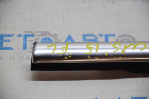 Molding door-glass central front left Ford Focus mk3 11-18 chrome, scratches