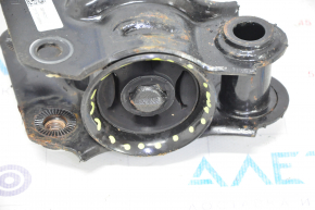 Lower front left arm VW Atlas 18-23 cracked silent block