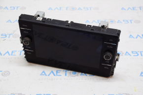 Radio tape recorder VW Tiguan 18-24 8 buttons without navigation, poke on the screen