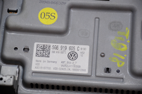 Radio tape recorder VW Tiguan 18-24 8 buttons without navigation, poke on the screen