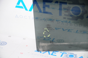 Glass of the rear left door Ford Edge 15-24 scratches