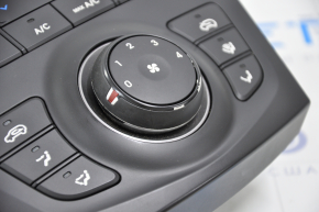 Climate control Hyundai Santa FE Sport 13-16 prerest manual peeled chrome, scratches