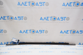 Molding door-glass central rear right Ford Escape MK4 20-24 mat, broken plug