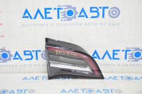 Light inside trunk lid left Tesla Model 3 18- type 2