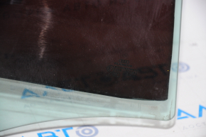 Glass of the rear right door Audi A4 B8 08-16 sedan, scratches