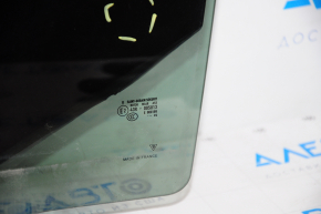 Glass door rear left Porsche Cayenne 958 11-17 scratches