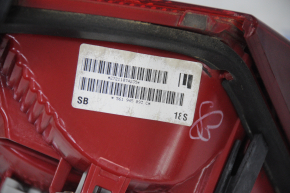 Inner light trunk lid left VW Passat b7 12-15 USA glass defect along the edge