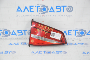 Light inside trunk lid left VW Jetta 15-15 USA halogen light, crack on glass
