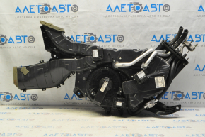Ford Explorer 11-19 auto rear row heater fragment missing