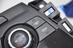 Climate control with display Mazda 6 13-16 prerest auto without heating, scratches on buttons, rubbed glass