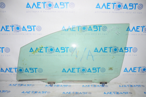 Glass of the front left door Lexus Hs250h 10-12 scratches