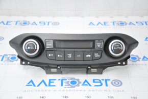 Honda CRV 12-14 automatic climate control, dual zone with heated mirrors
