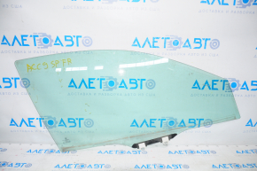 Glass of the front right door Honda Accord 13-15 4mm, scratches