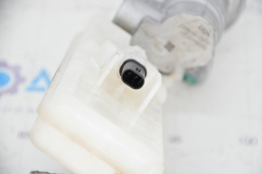 Tesla Model 3 18 Master Brake Cylinder with Reservoir