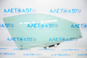 Glass of the front right door Honda Accord 13-15 4mm, scratches