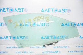 Glass of the front right door Honda Accord 13-15 4mm, scratches