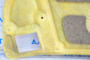 Insulation of the hood of the Subaru Forester 14-18 SJ creases, dents