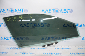 Glass of the front right door Honda Accord 13-15 4mm, scratches