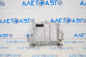 BODY CONTROL MODULE Tesla Model 3 18 - broken mount