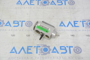 Ford Focus mk3 11-18 air conditioner heater valve type 3