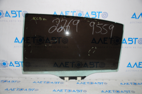 Glass door rear left Honda Accord 13-17 scratches