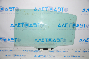 Glass door rear left Honda Accord 13-17 scratches