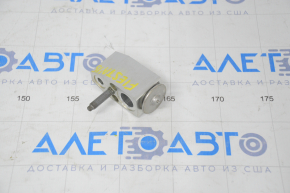 Ford Fiesta 11-19 Air Conditioner Heater Valve
