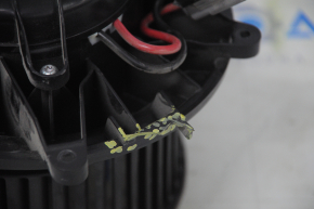 Ford Mustang mk6 15-23 heater fan motor broken mount