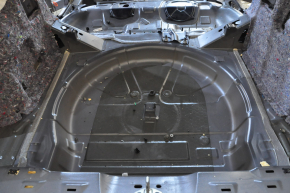 Trunk tray Jeep Cherokee KL 14-15 on the body