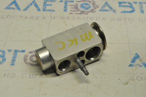 Lincoln MKC 15-16 Air Conditioner Heater Valve