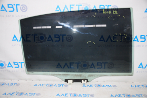 Glass door rear right Honda Accord 13-17 scratches