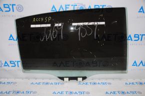 Glass door rear right Honda Accord 13-17 scratches