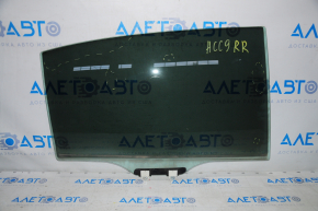 Glass door rear right Honda Accord 13-17 scratches